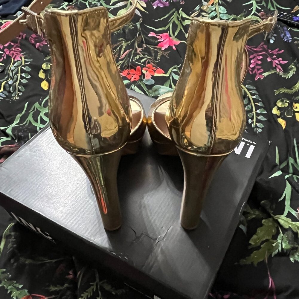 I.N.C. Ninel Platform Sandals - Picture 2 of 5
